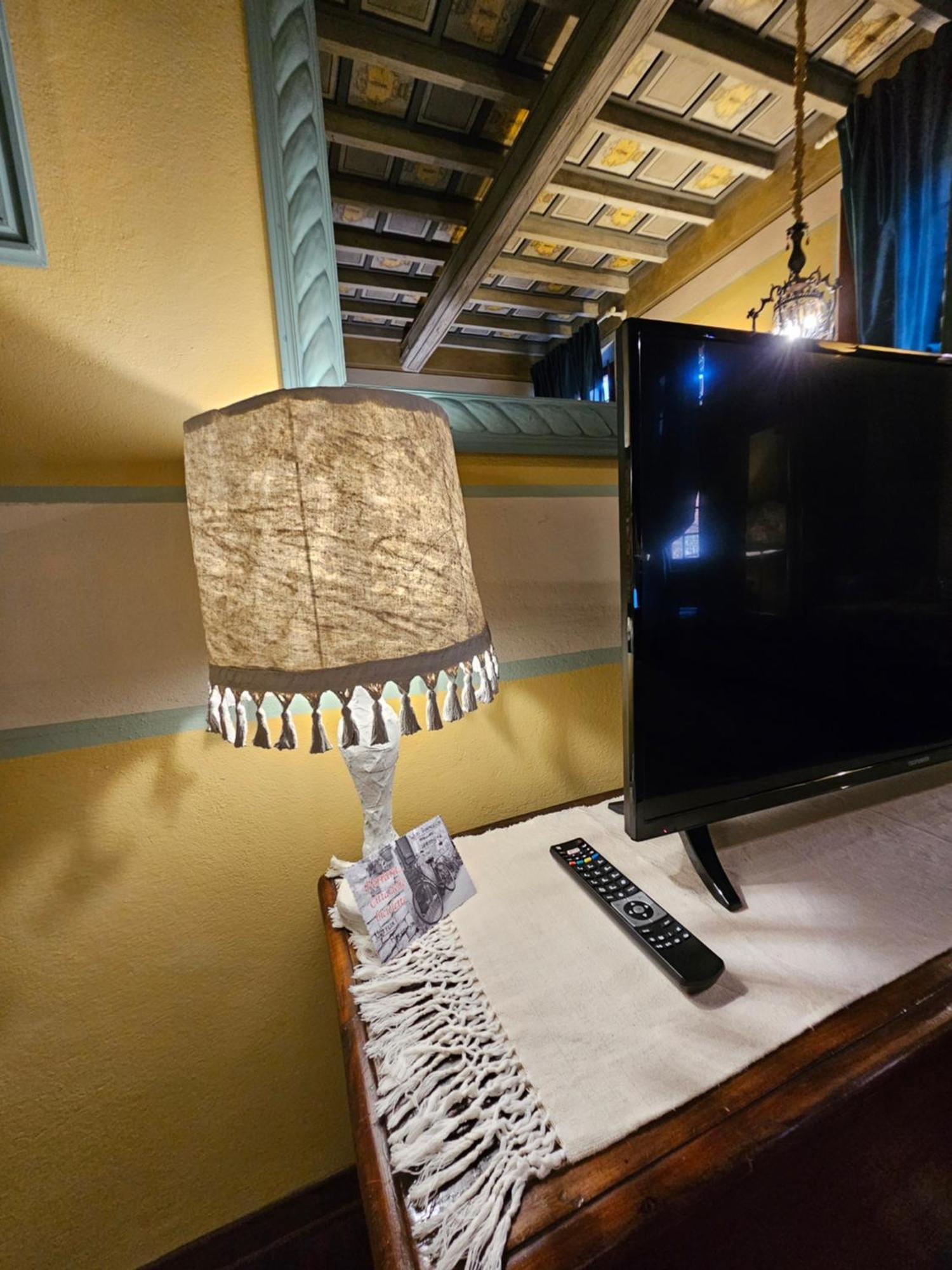 Apartament L'Ape Regina Ferrara Zewnętrze zdjęcie